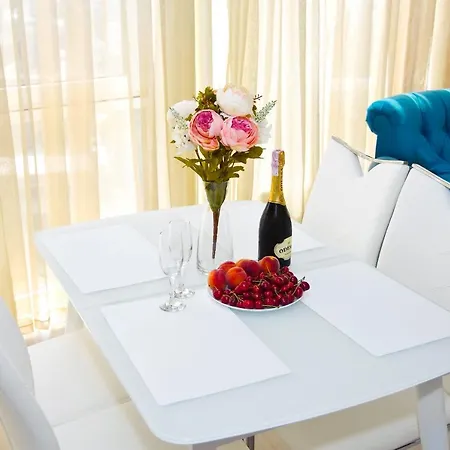 Апартаменты Arcadia Sea View With Balcony